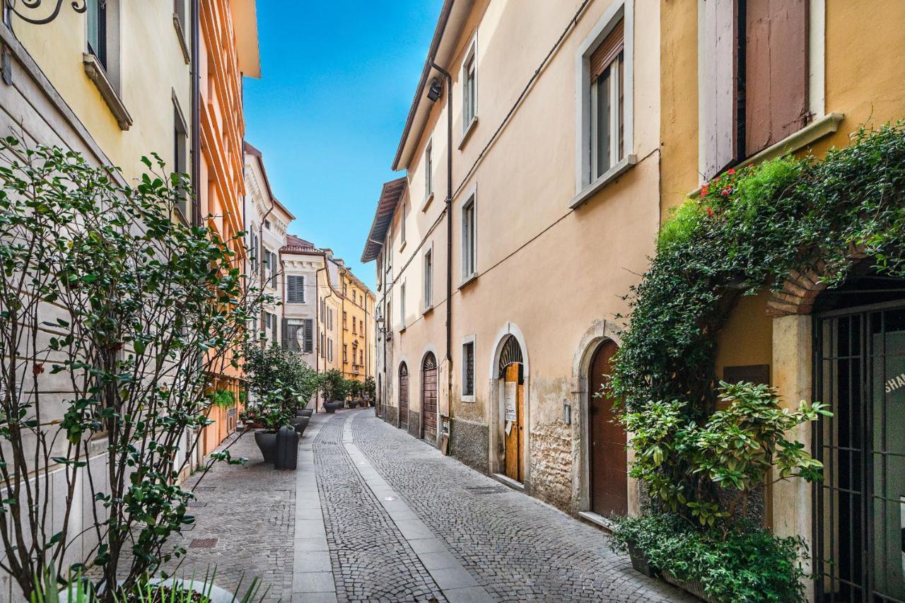 Il Lago Apartments By Wonderful Italy Salo Luaran gambar